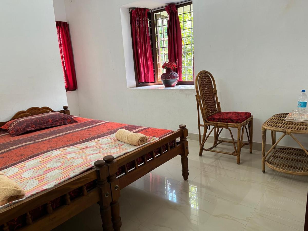 Benheal Homestay Kochi Eksteriør bilde