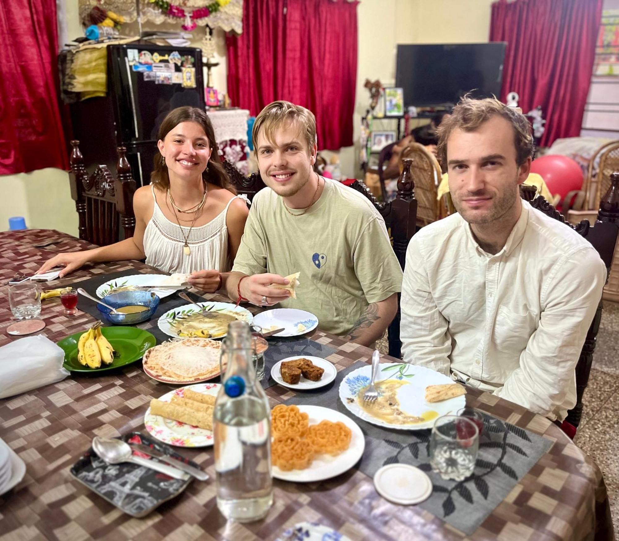 Benheal Homestay Kochi Eksteriør bilde